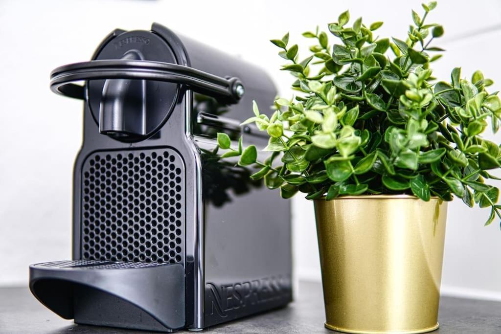 Spacestays Two-Room Suite Wifi Netflix إسن المظهر الخارجي الصورة